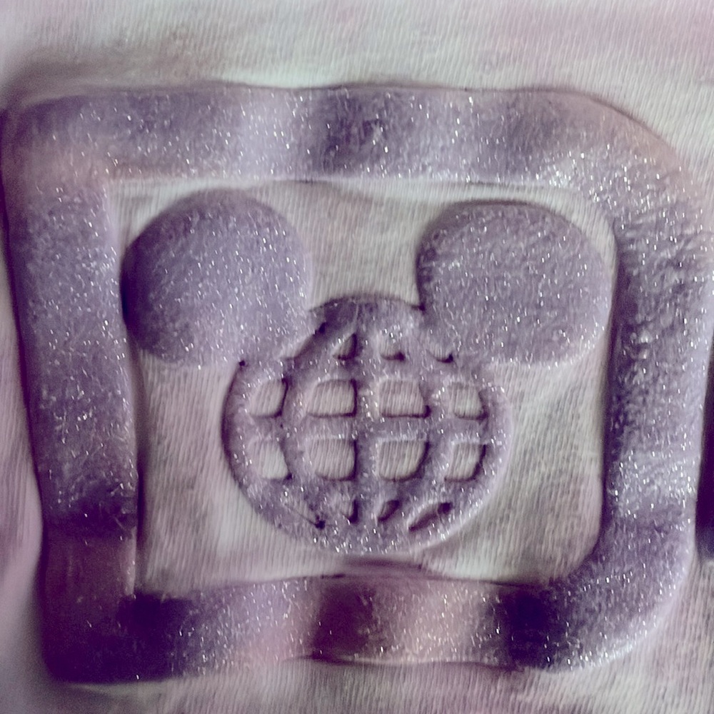 2020 Walt Disney World spirit jersey pink and purple swirl